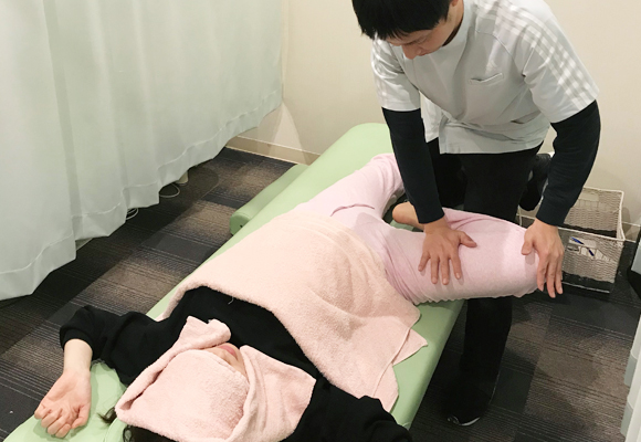 施術を行います